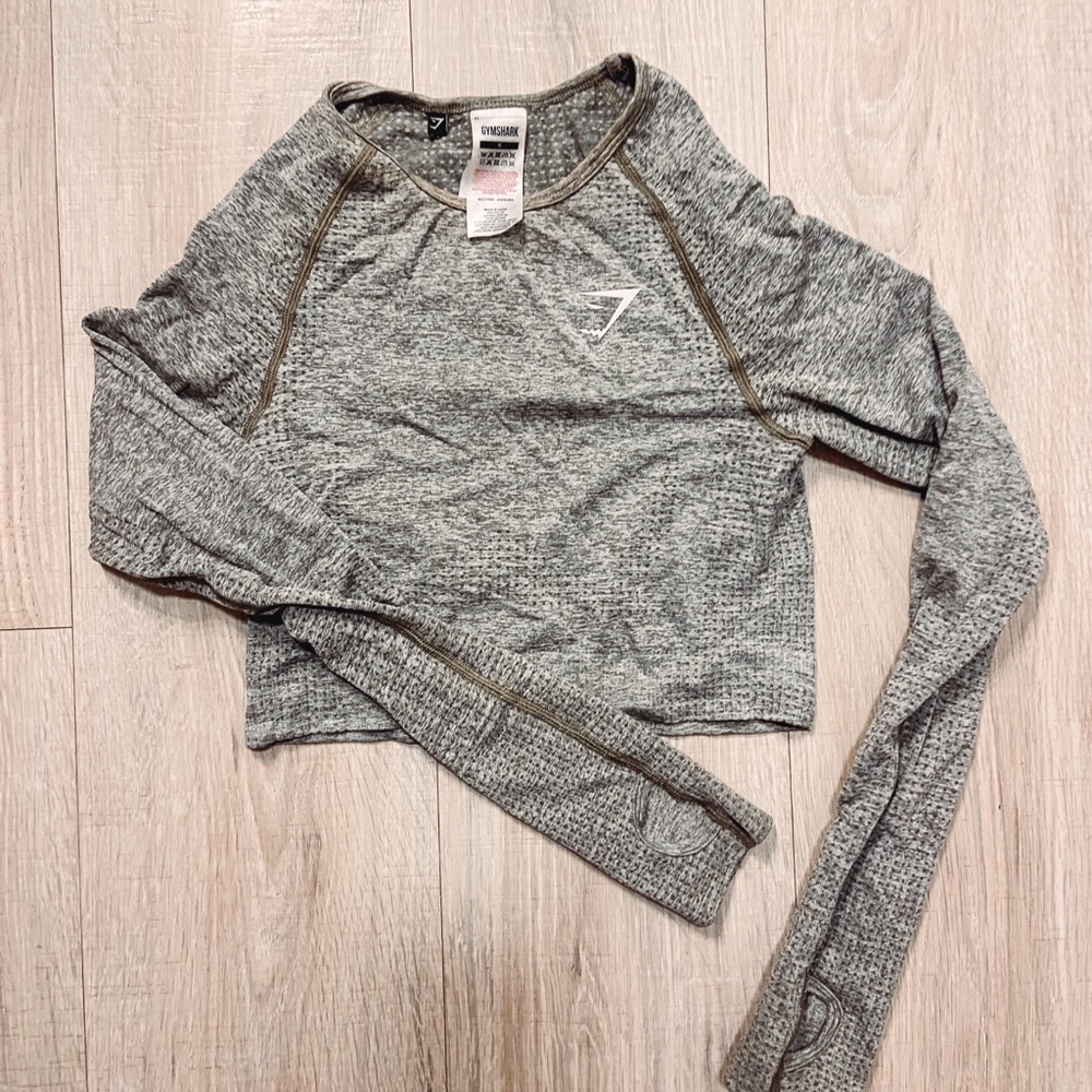 GymShark long sleeve cropped training top